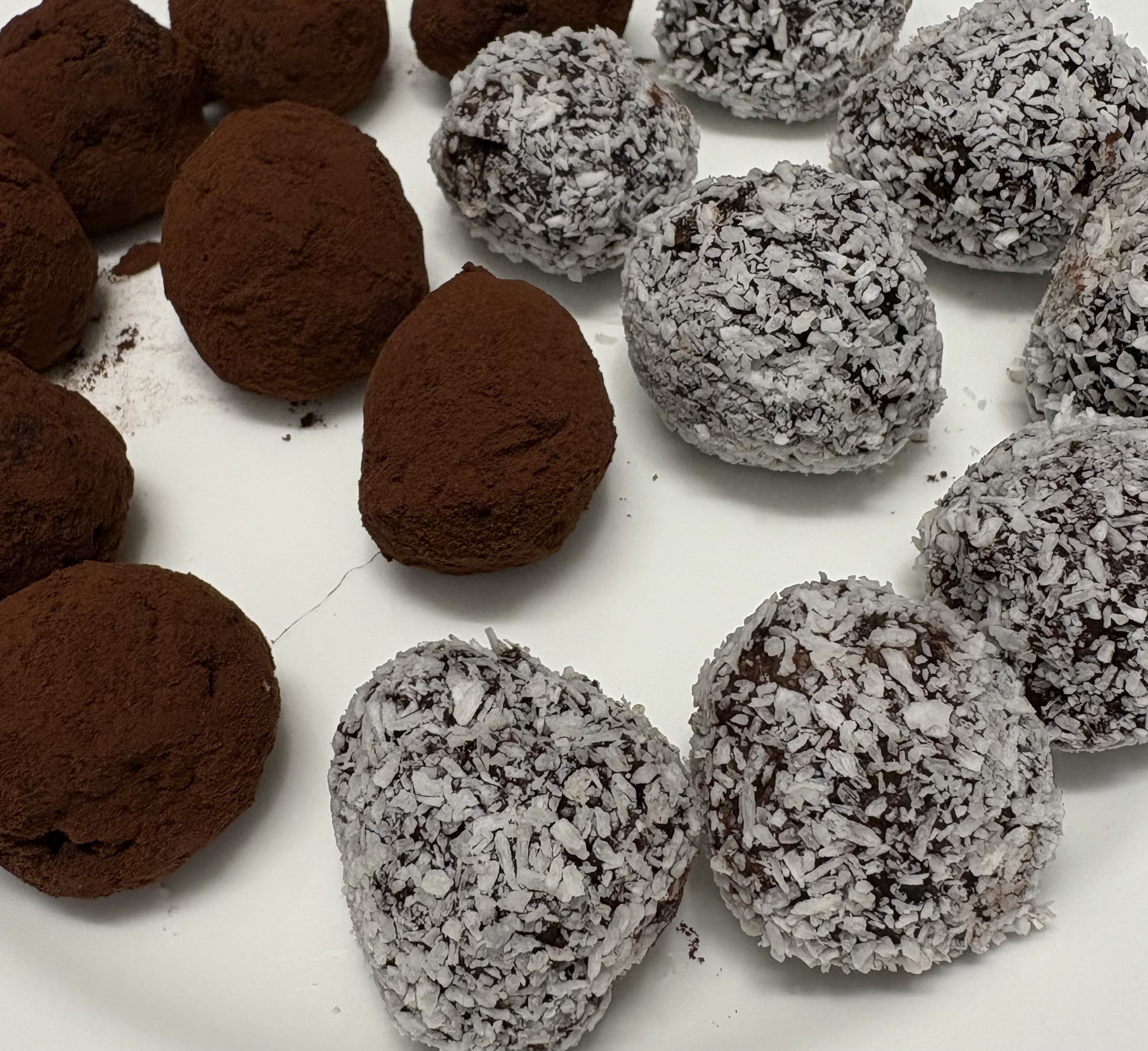 Energy Balls <br />Noix, Dattes &amp; Orange Douce